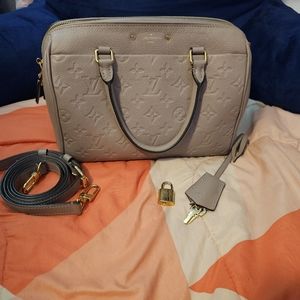 Louis Vuitton Bandouliere 25